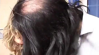 Look how my wife is a bitch!