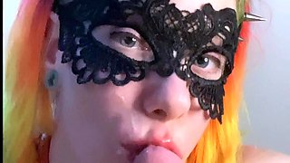 Amateur slut facialed in blowjob group and swallows