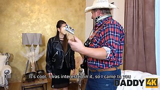 Daddy4k. excited dad makes stir on son's girlfriend while guy is in douche