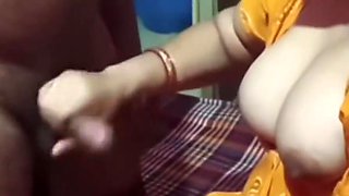 Indian Village Girl Enjoy Couple Sex