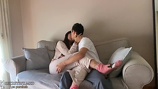 Made my stepsis jism by frigging her vag and she rewarded me after