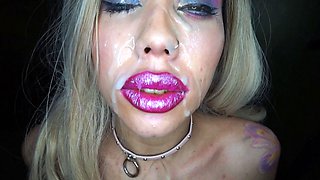 Blonde With Natural Big Boobs Loves Putting A Toy In Her