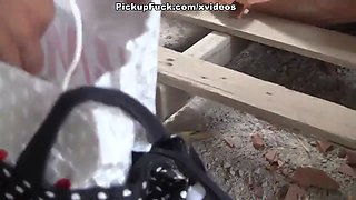 Spaniard pickup at the bus stop and fucked her