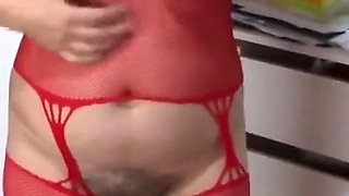 Very Excited I Masturbate for the First Time and for the First Time in Front of My Best Friend's Ste