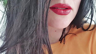 Creamy facesitting POV, get closer and stick your tongue