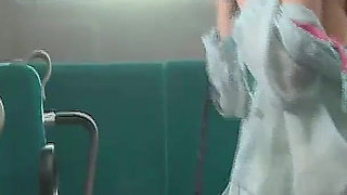 Nono Mizusawa - 8/10 Rated Model Lead Tour Bus