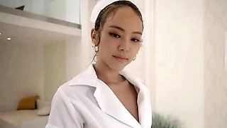 MondoKpop - Lisa and Jennie in Sybil Hospital Threesome
