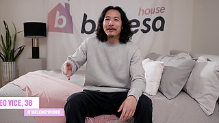 Erotic Medusa's tight pussy gets ravaged by Leo Vice's hands in this hardcore interracial porn video