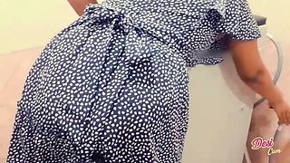We Hard Fuck and Naked Fun with the Stepmom Secretary in the Washing Room