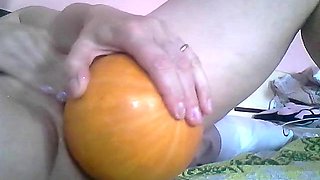 Pumpkin pleasure, real orgasm