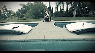 Pulchritudinous Jillian Janson at fingering video