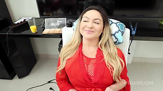 Behind the Scene from Busty brazilian Rafaella Denardin doing