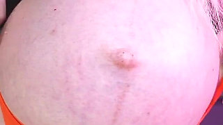 Cameltoe & 9 Monate Schwangerer Bauch