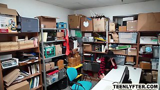 Teenager thief & corrupted cops - rough three-way porno