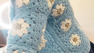 Pissing Pussy by College Girl Hana Chan She Doing House Work Then Go to Piss