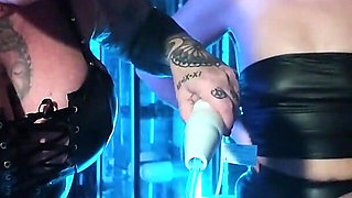 Pretty Sub Gets Electric