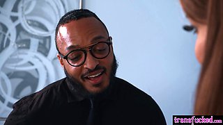 Black guy nailed arousing shemale Gracie Jane