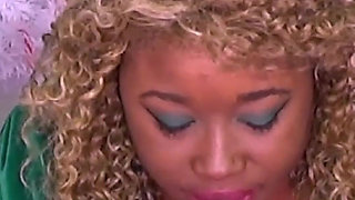 Newbie Nina Rivera Gives Her First Christmas Blowjob