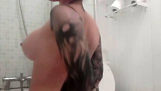 Big boobs milf masturbates with her dildo