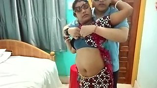 Tamil Office Manager Fucked Hard by Boss - Romantic Blowjob in Saree