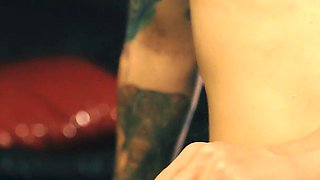 Topless Smoking Ii 4K