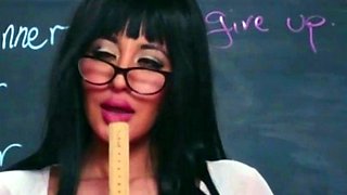Leann amateur beautiful brunette with big boobs