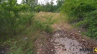 Naught brunette Eva lets a stranger fuck her ass
