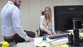 Dutch Secretary Milf Fucked In The Office