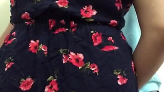 I Seduce a Delivery Man by Letting Him Use My Bathroom