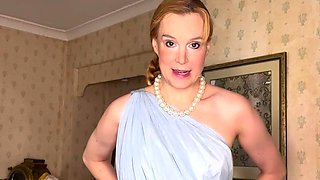 Amateur Mature Brunette Sexy Lingerie Masturbation