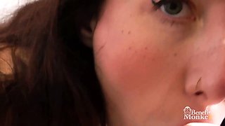 Green eyes and Hairy Pussy! she sucks me and i jack her in a messy homemade video!  benefit monkey