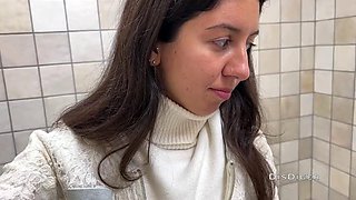 Real Porn Casting in a Public Toilet of Shopping Mall