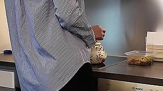 Homemade Sex with My Busty and Young Turkish Stepmom While Daddy Is at Work