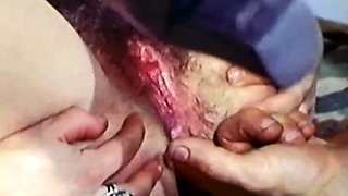 Pulled amateurs close up car sex