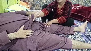 Real Desi Stepdad And Stepdaughter Romance With Sex