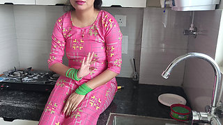 Hot XXX Stepmom Talking in the Kitchen
