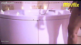Super Hot Indian Desi Couple Romantic Sex in Bathroom