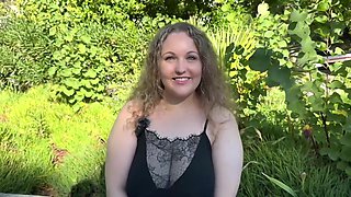 Katya, 33 years old, saleswoman in Paris! - Jacquie et Michel TV