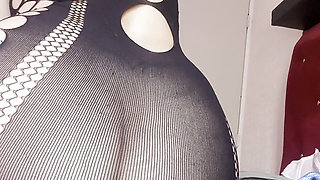NEIGHBOR WATCHES ME MASTURBATING IN FRONT OF THE WINDOW