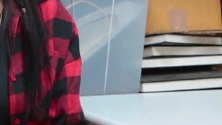 Big theft Audrey Royal caught and punished by security guard
