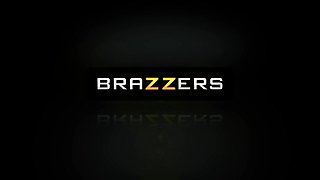 Nurse Leigh, Cock Stalker With Johnny Sins, Kennedy Leigh - Brazzers