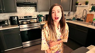 This large amateur cam girl has some very big boobs