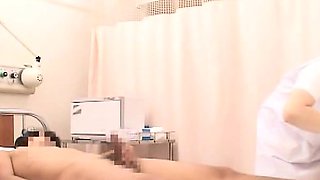 Subtitled CFNM Japanese nurse gives patient sponge bath