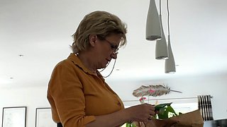 Amateur Blonde With BIG BOOBS Hot Free Cam Show