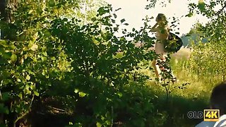 Old4k. hottie sucks senior dick and gets it in her tiny labia outdoors