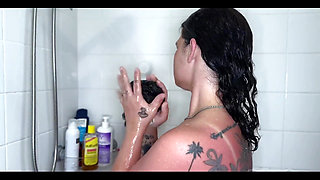Nude MILF Morning Routine and Shower