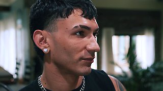 You Can't Get ME Pregnant, Pop! Derek Kage vs Siren Santiago