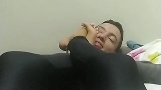 Cuckold Wanted Alpha Date but Only Gets Foot Slaps and Foot Worship
