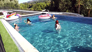 Jeff’s Models Pool Party Orgy