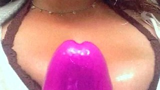 Big boob brunette masturbates on webcam